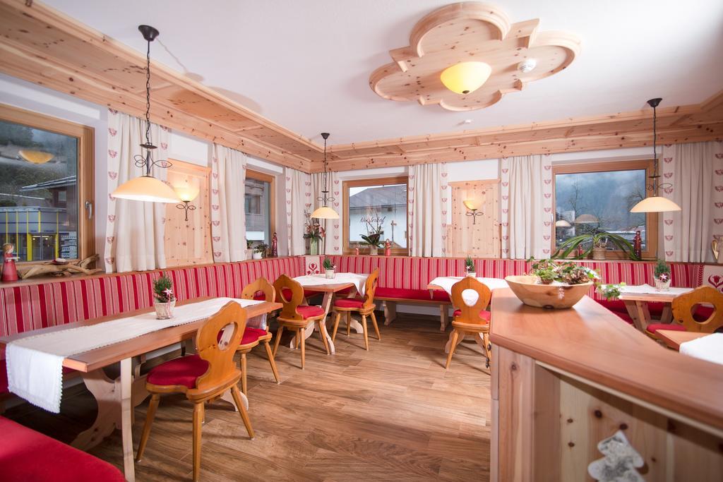 Apart Landhaus Heim Mayrhofen Buitenkant foto